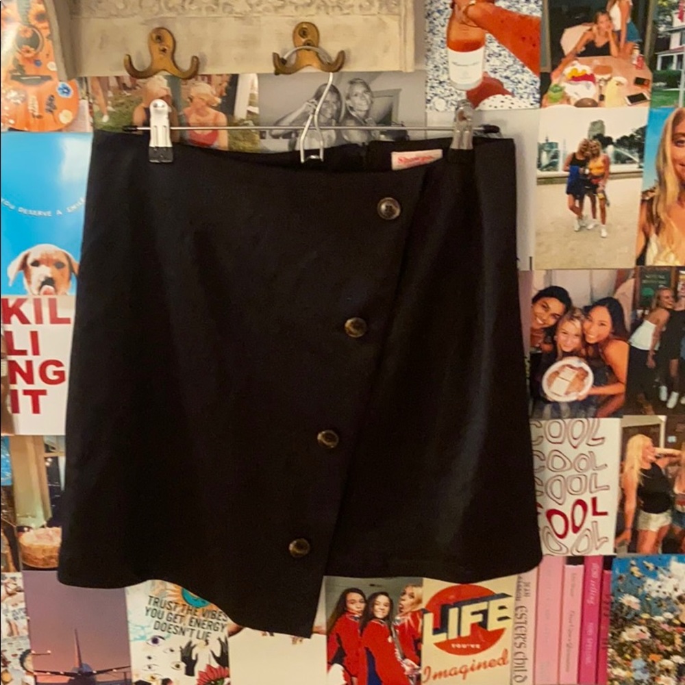 Showpo black skirt